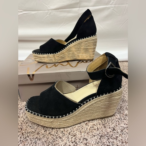 NEW CROWN VINTAGE JAUSSIE ESPADRILLE WEDGE SANDAL SIZE: 7.5 - Picture 9 of 12